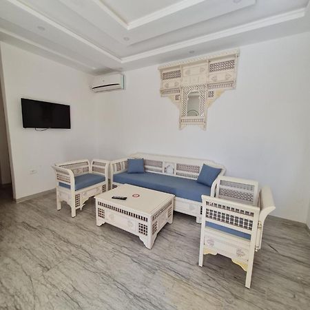 Musk De Djerba Suite Aziz Avec Piscine Temlale 외부 사진