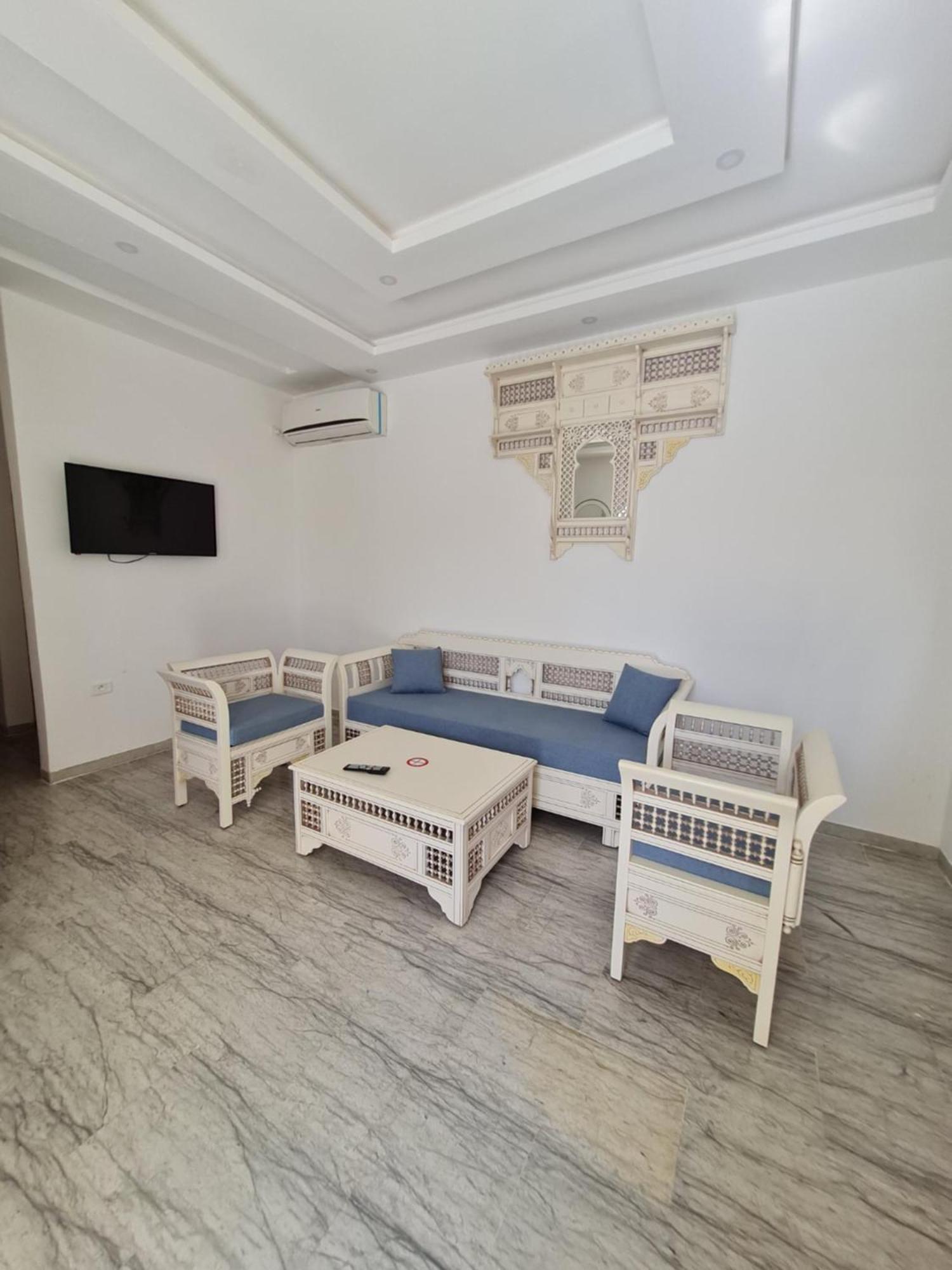 Musk De Djerba Suite Aziz Avec Piscine Temlale 외부 사진