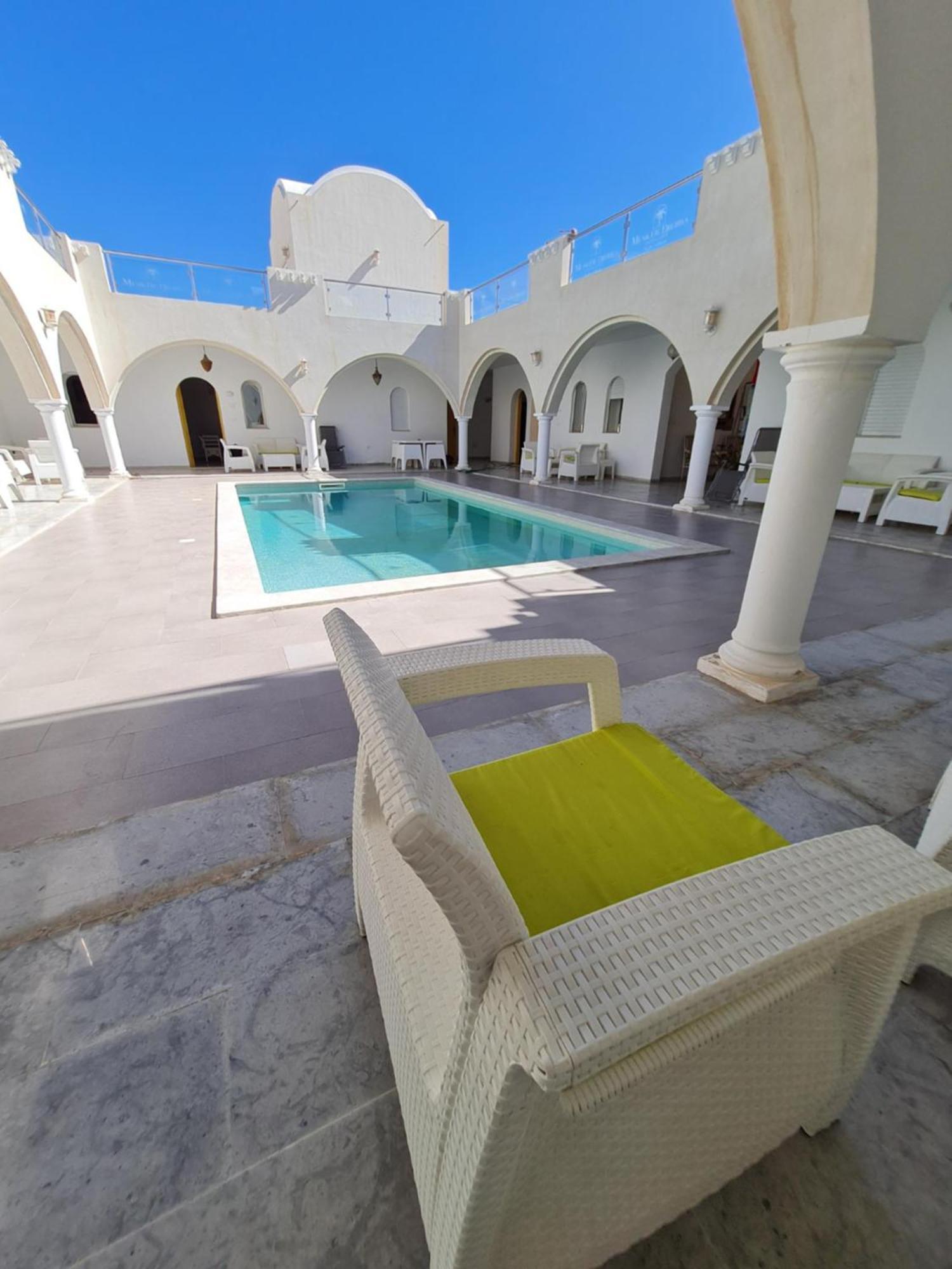 Musk De Djerba Suite Aziz Avec Piscine Temlale 외부 사진